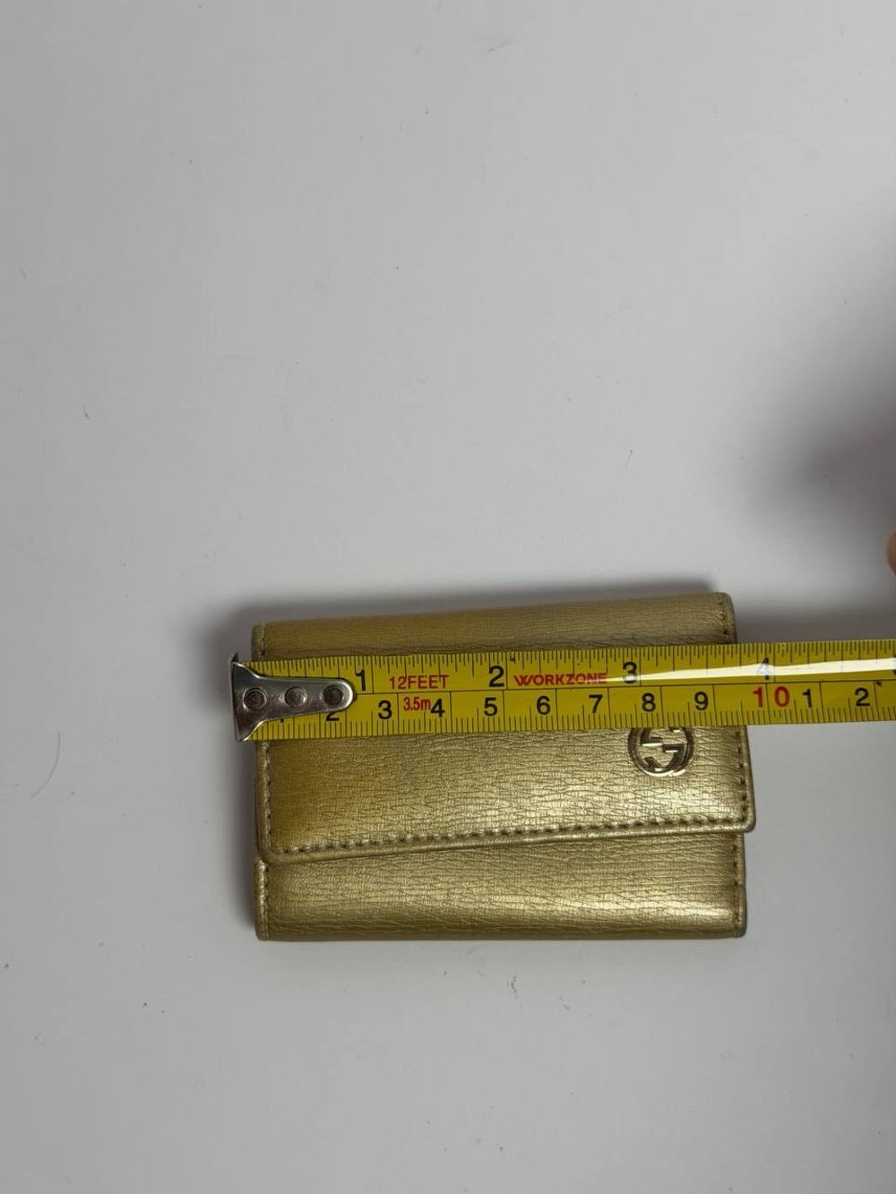 Gucci Metallic Gold Leather Key Holder Case - Picture 7 of 10